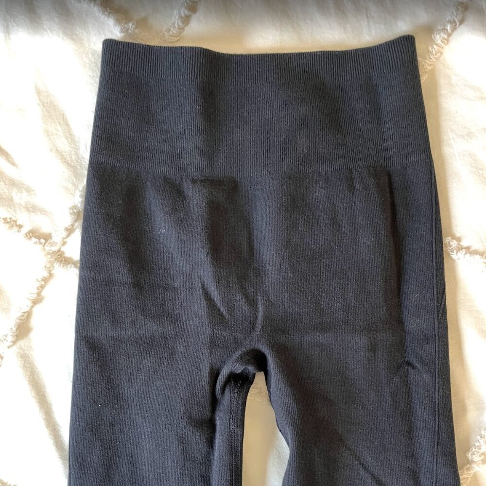 Everlane Ribbed Seamless High Rise The Biker Short - Size XS/S